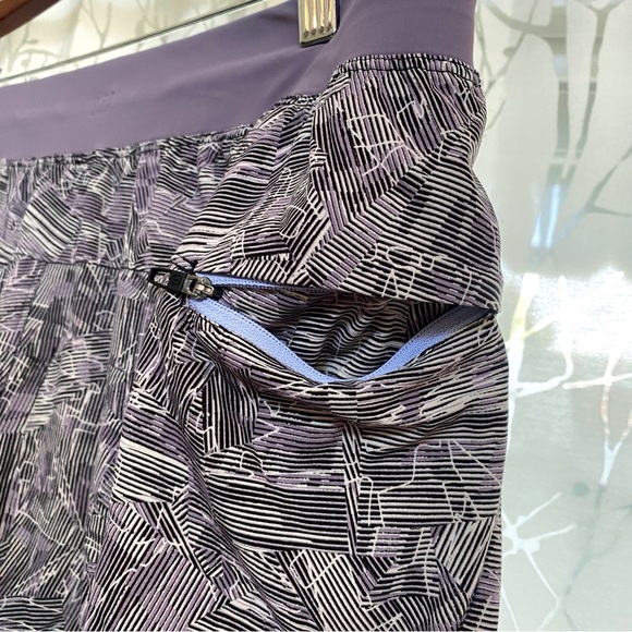 Lululemon T.H.E 7” linerless shorts black purple Parallel Divide Dusky Lavender - Picture 5 of 11